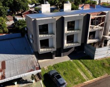 Triplex de 2 dormitorios en venta